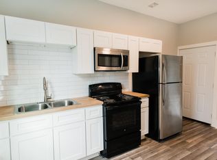 655 E Anderson St APT D, Savannah, GA 31401