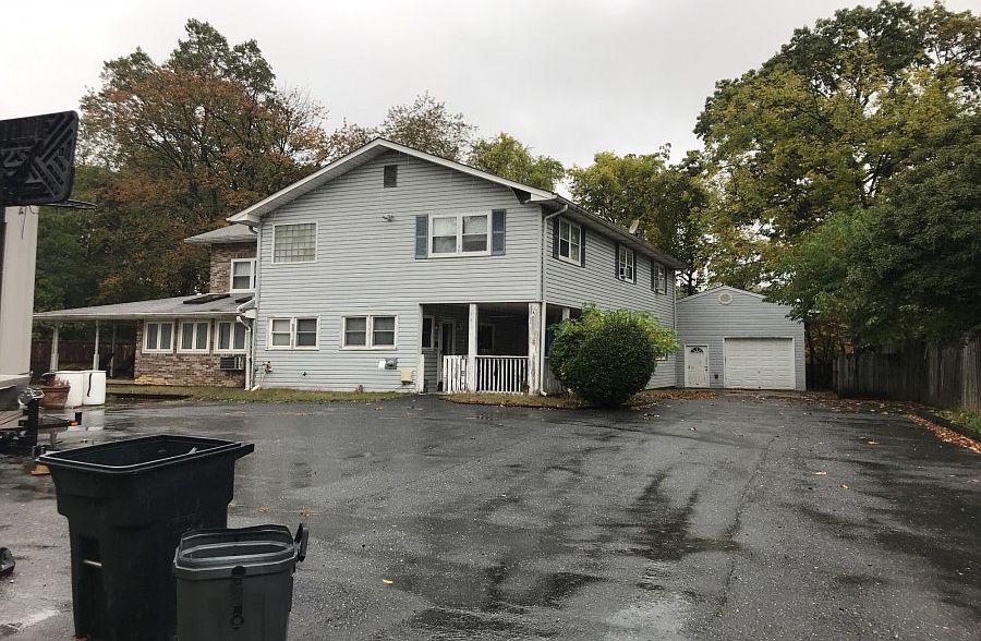 1st image of 1440 Smith Village Rd