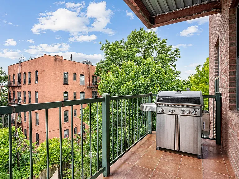 548 6th Ave #PENTHOUSE — Photo 14