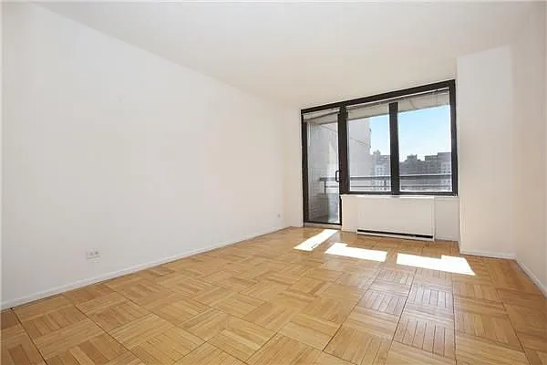 Sold by Sumitomo Real Estate Sales | media 5