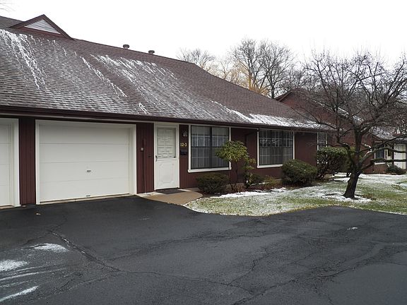 2nd image of 12-3 Tamaron Dr