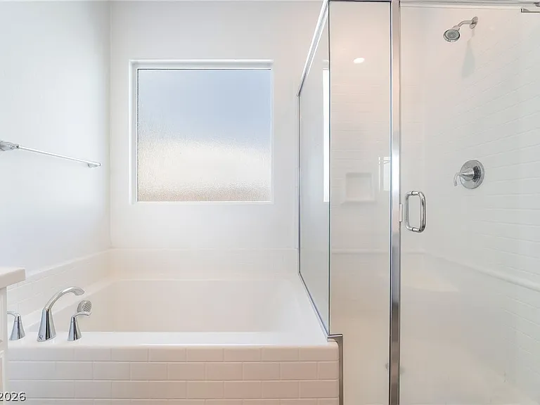 3952 Henny Ave — Photo 38