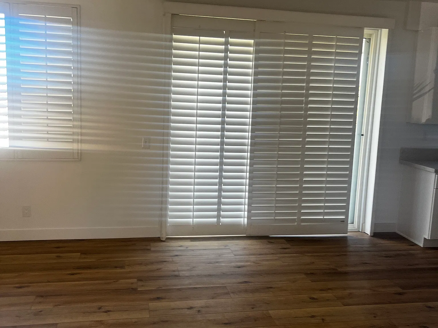 3 bed, 1364 sqft, $4,195 — Photo 3