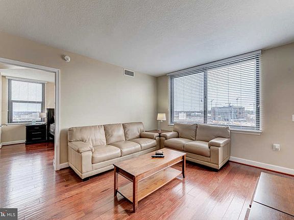 3rd image of 2451 Midtown Ave #1101