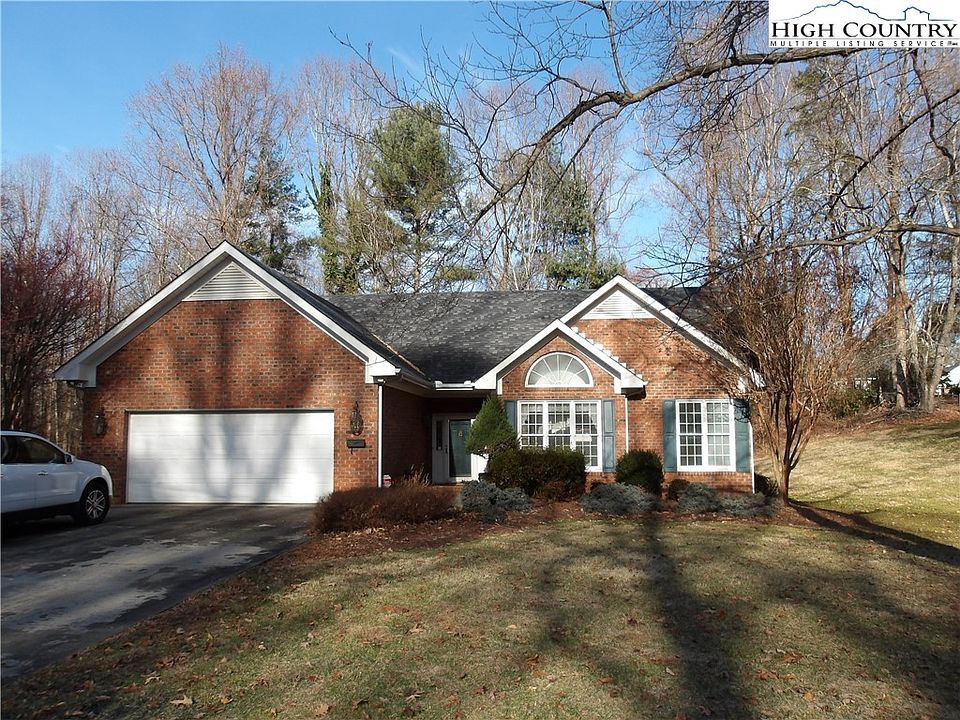 1st image of 150 Valley Drive