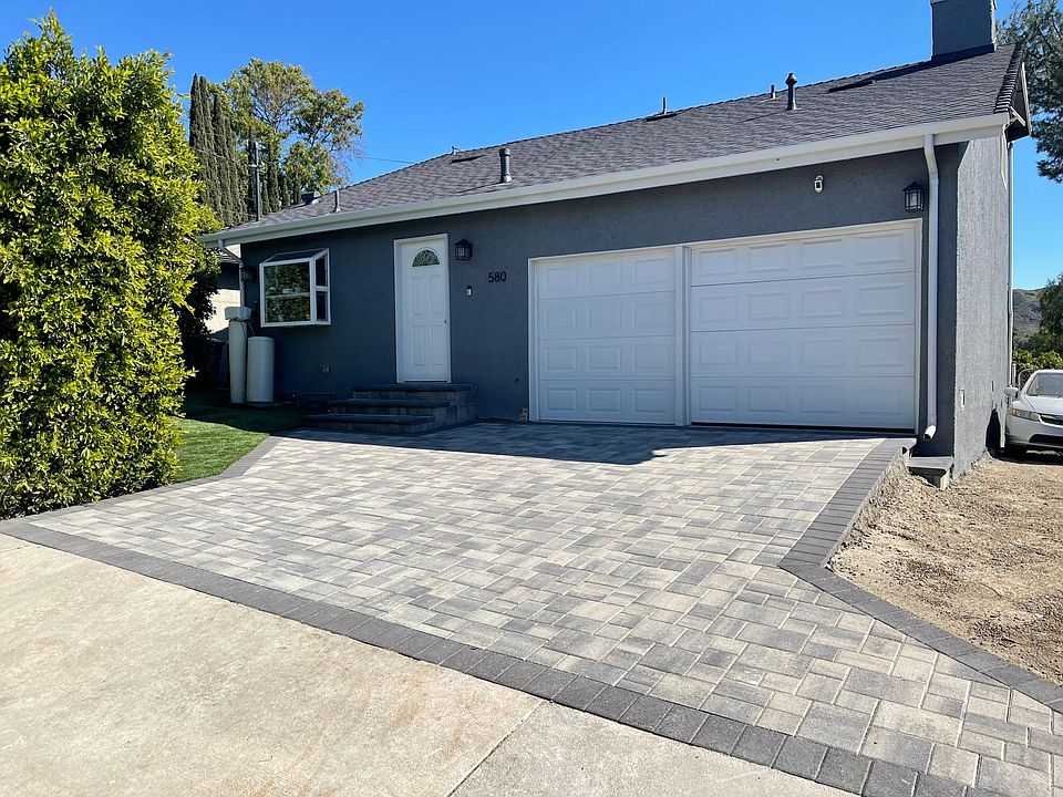 1st image of 580 Benson Way