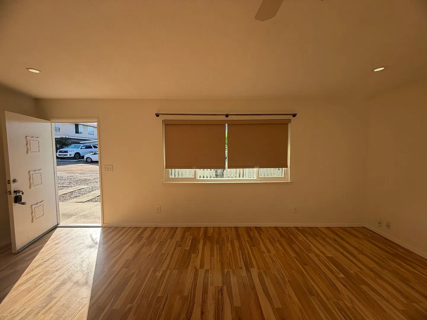 2 Bedroom, 2 Bathroom House in North Morro Bay with Garage & Yard - 371 Jamaica — Photo 4