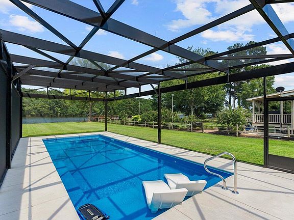 4th image of 1174 Gin Pond Dr