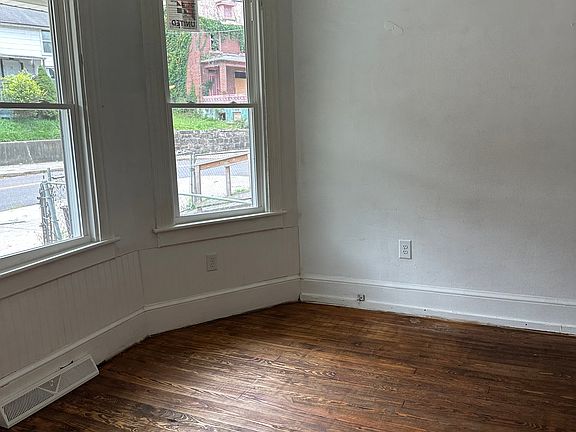 Living Room - new windows