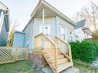 1326 Lexington Rd, Louisville, KY 40204