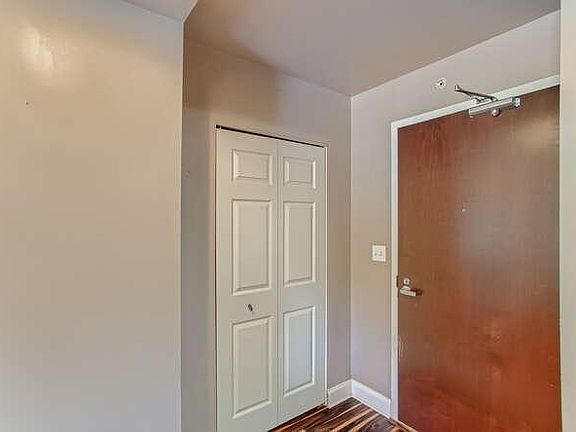 4th image of 125 Lakeview Dr Unit 306