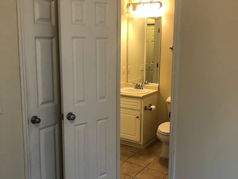 1117 Southbend Dr #A — Photo 24