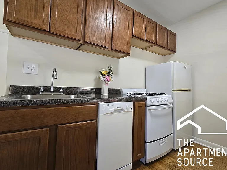 917 W Waveland Ave #1A — Photo 4