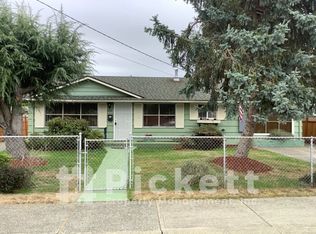 3018 Stewart Rd, Bremerton, WA 98310