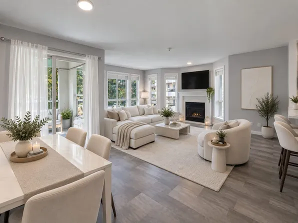 2575 Ware St #311, Abbotsford, BC V2S 3E2