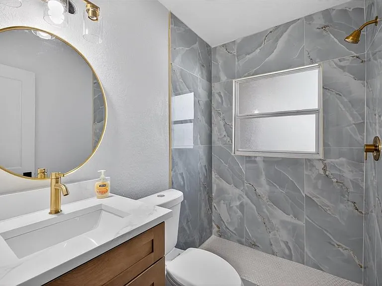 773 W Harbor Dr S — Photo 22