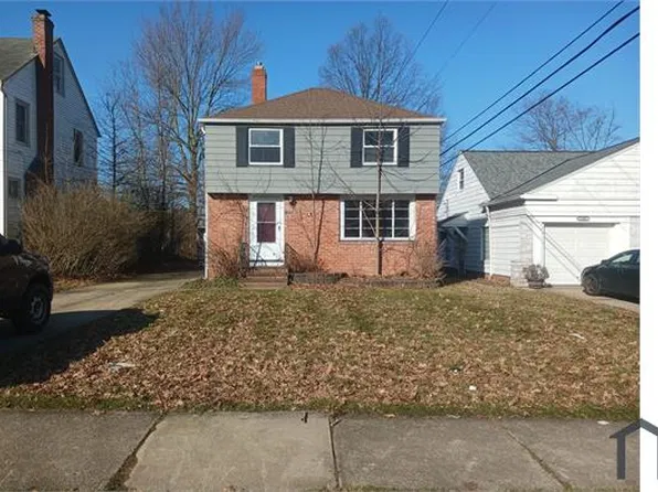 1352 Dill Rd, Cleveland, OH 44121