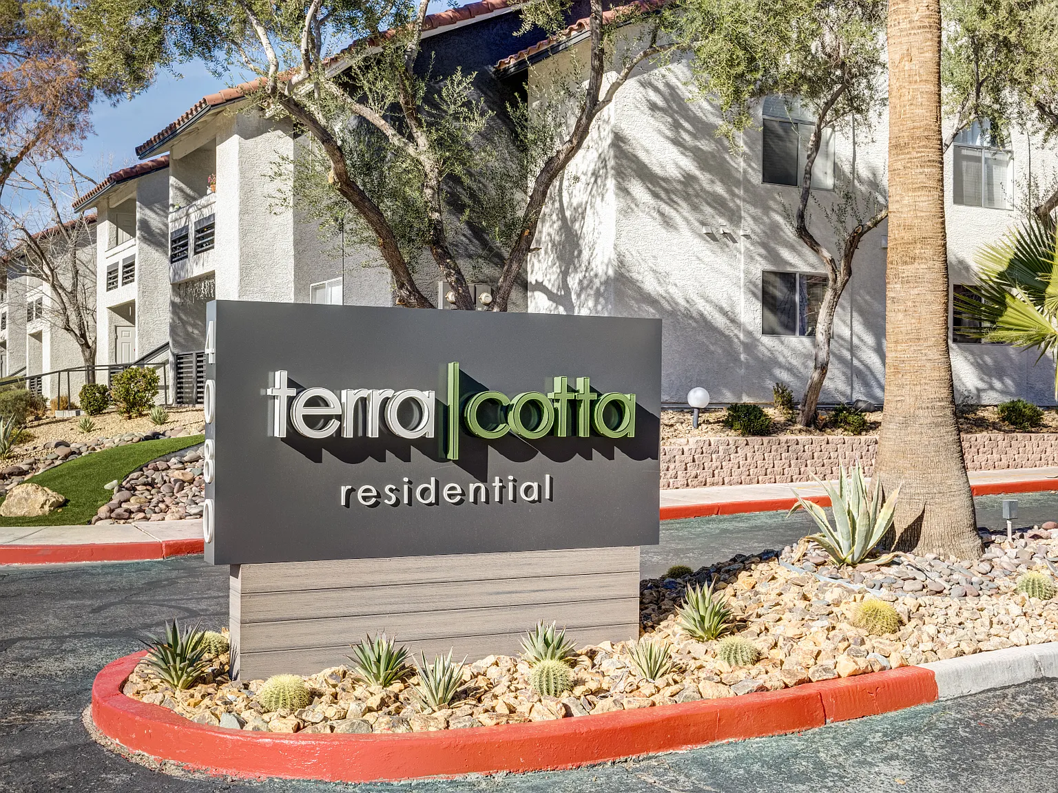 Terra Cotta — Photo 1