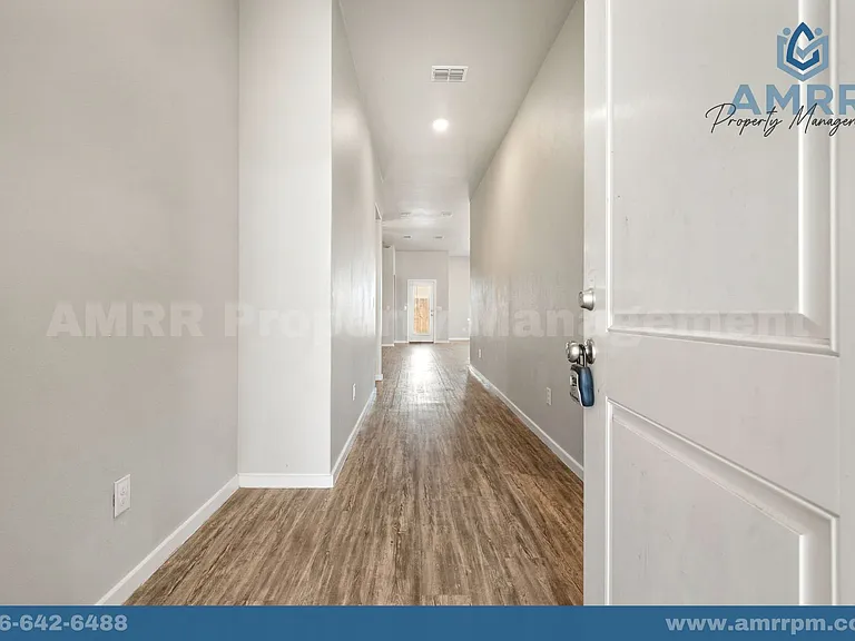 1905 Kirksey Ave — Photo 2