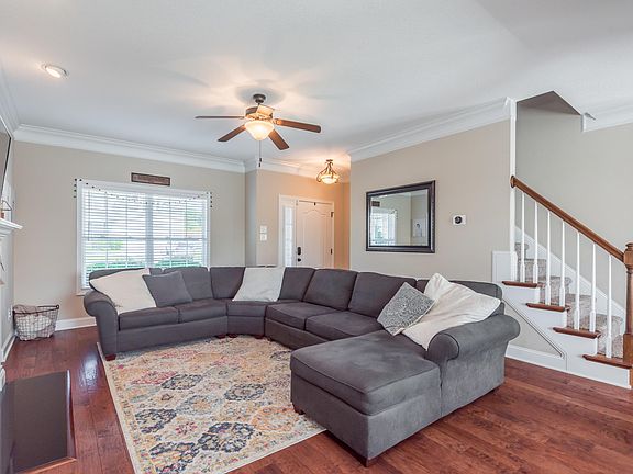 4th image of 7814 Greenscape Dr