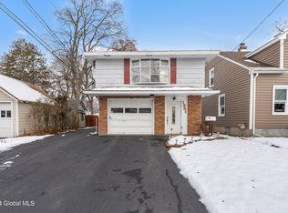 1981 The Plz, Schenectady, NY 12309