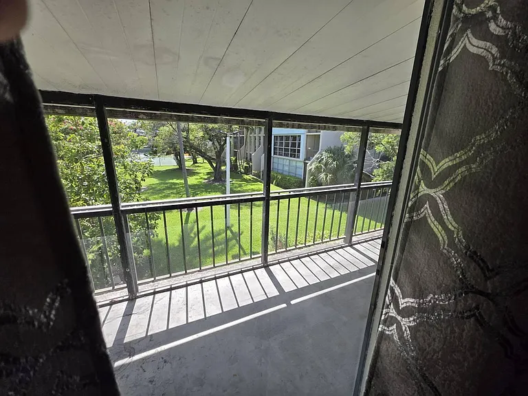 1001 Three Islands Blvd #36 — Photo 7