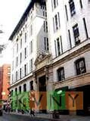 Rented by KVNY Soho | media 5