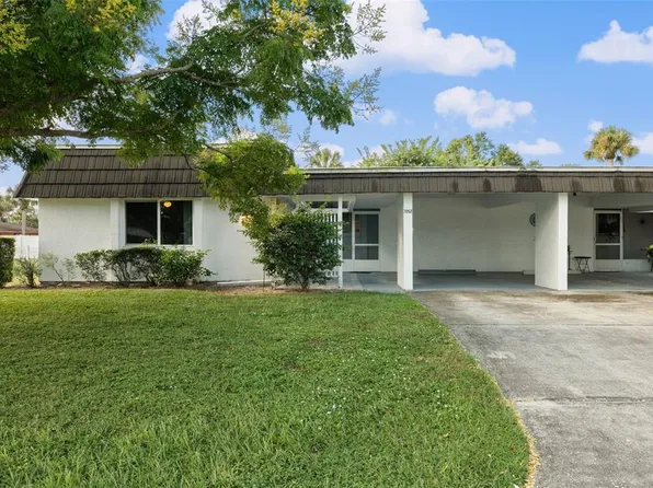 3952 Ashwood Ln #37, Sarasota, FL 34232