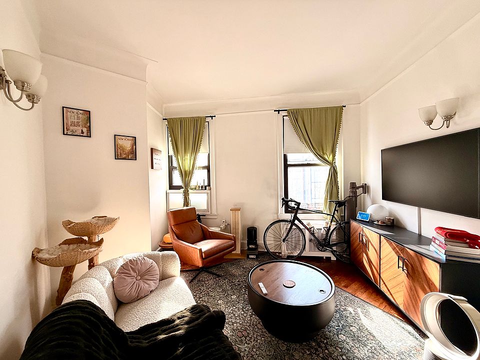 1st image of 51 7th Ave S APT 2G