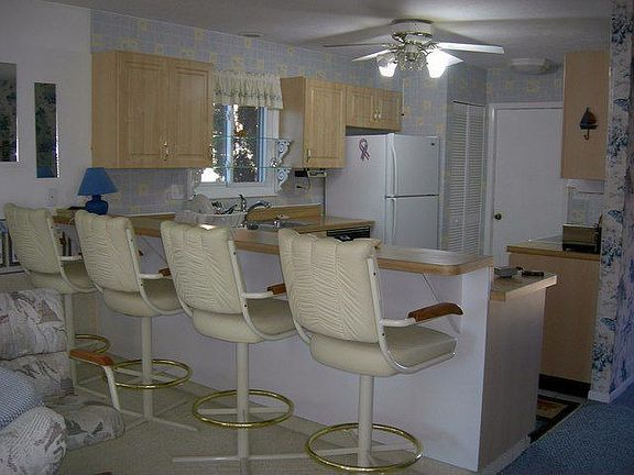 5th image of 80 N Harbors End Dr #16A
