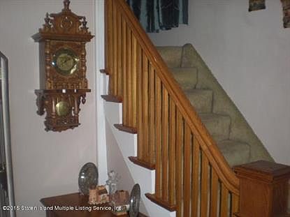4th image of 43 Pelton Ave
