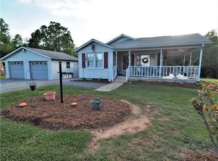 2403 Winkler St, Lenoir, NC 28645