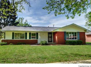 2309 Lynnhaven Dr, Springfield, IL 62704