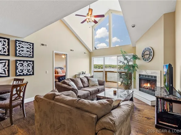 1481 Ledges Dr #948, Osage Beach, MO 65065
