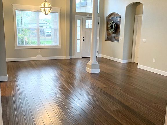 5th image of 3691 Chardonnay Dr