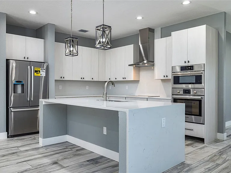 4205 W Arch St — Photo 4