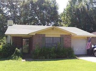 1508 6th Ter, Barling, AR 72923