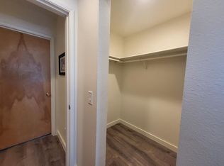 6633 Abrego Rd #201-F2, Goleta, CA 93117