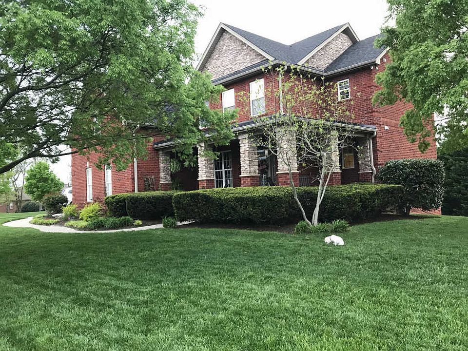 2nd image of 1202 White Rock Rd