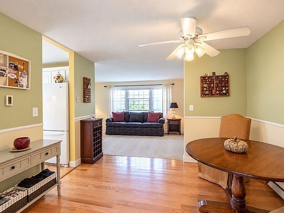 5th image of 72 E Water St #72