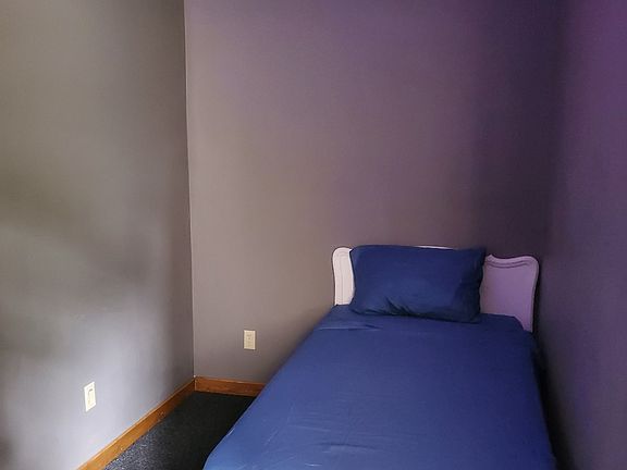 4th image of 303 Troy St #23B
