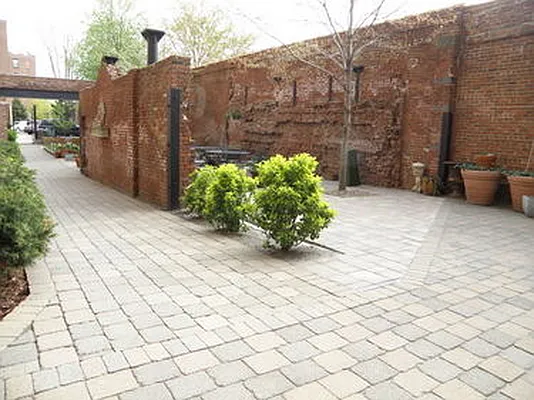 Sold by Vespa Properties Group | media 10