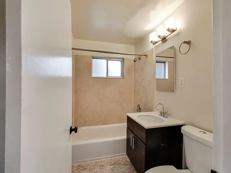 1220 Hayes St #1 — Photo 19