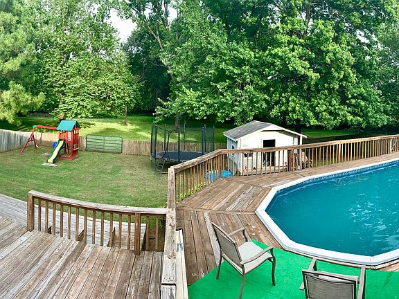 Park like view on back 