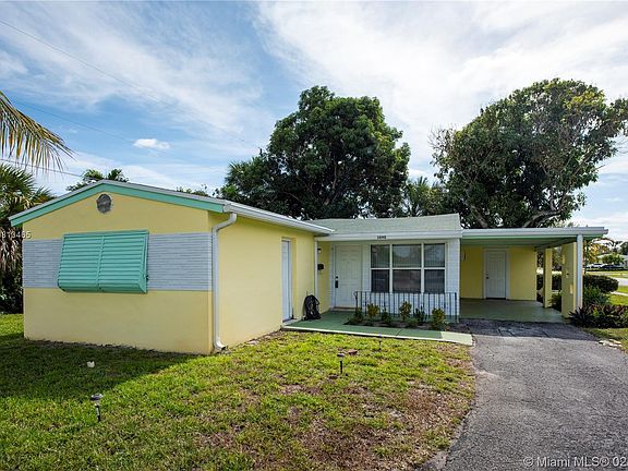 2nd image of 3890 NW 4th Pl