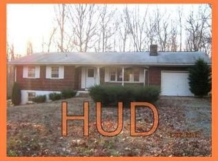 713 Tacketts Mill Rd, Stafford, VA 22556