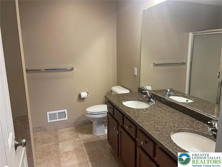 1621 Finches Garden Rd — Photo 13