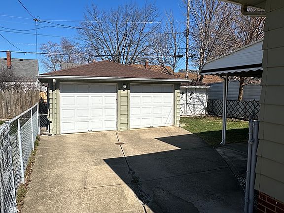 2nd image of 8204 Kenton Ave