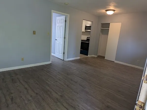 5708 Pontiac Dr APT 13, Fairview Heights, IL 62208