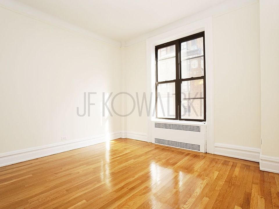 1st image of 203 W 54th St #8E